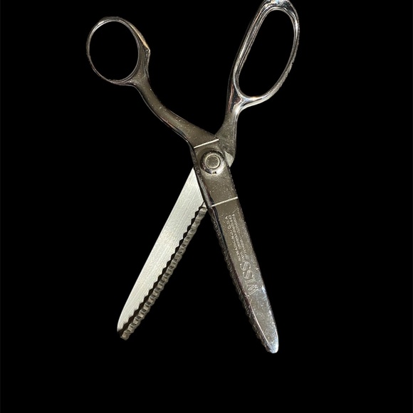 Vintage WISS 9" Pinking Shears Sewing Scissors Chrome Zig Zag Patent No 2286874 - Picture 8 of 12